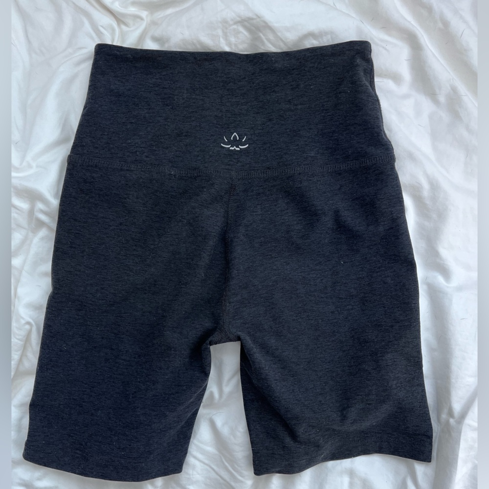 Beyond Yoga biker shorts